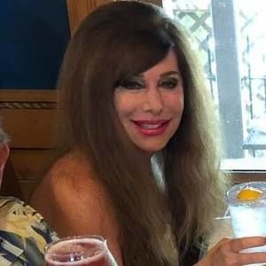 Meet your Posher, Dava